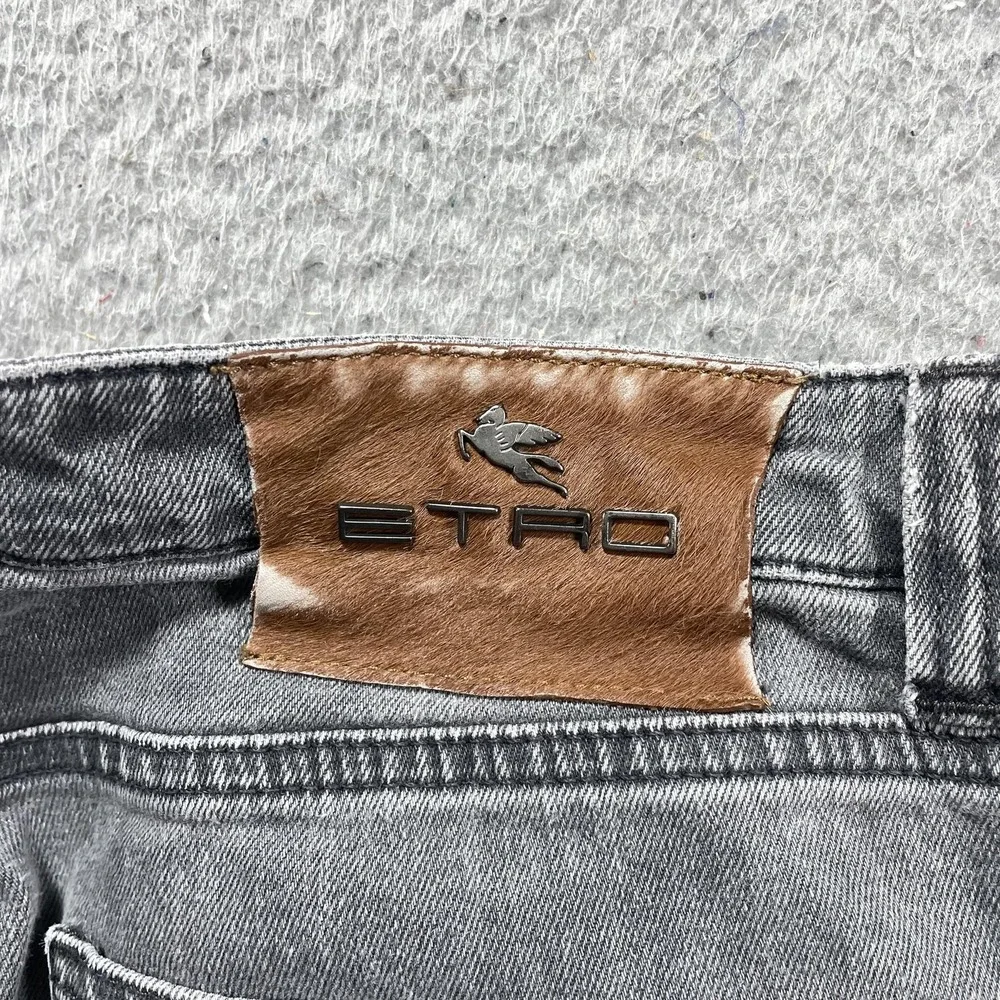 Etro Jeans Mens 33x30 Gray Medium Wash Slim Straight Stretch Denim Italy 33x29.5